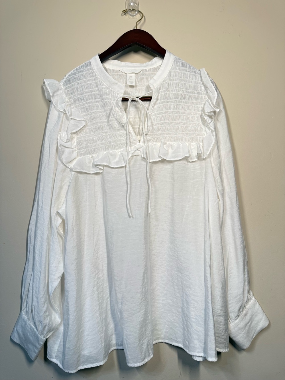 H&M White Smocked Pleated Honeycomb Ruffle Tie-Front Long Sleeve Top